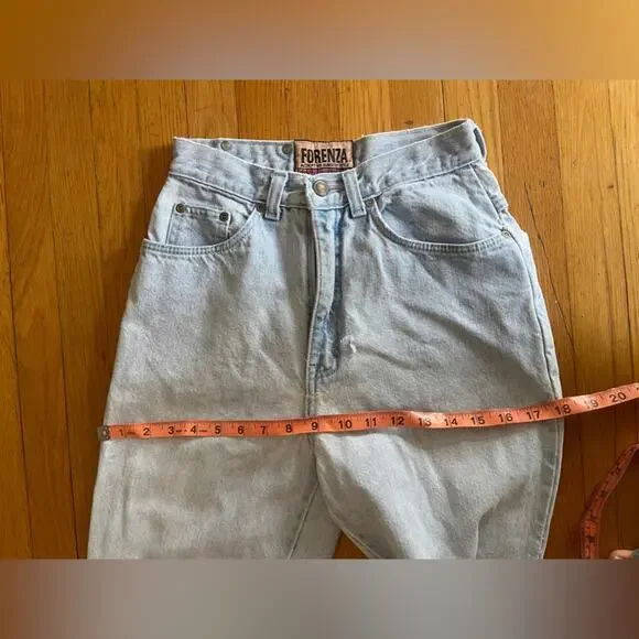 90s Vintage High Waisted Forenza Light Wash Jeans - Picture 11 of 13